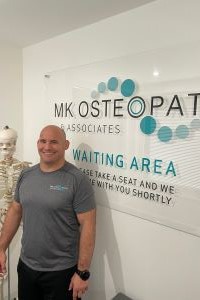 Johnathan Phipps BSc, M.Ost - Registered Osteopath and Sports Massage Therapist, MK Osteopath